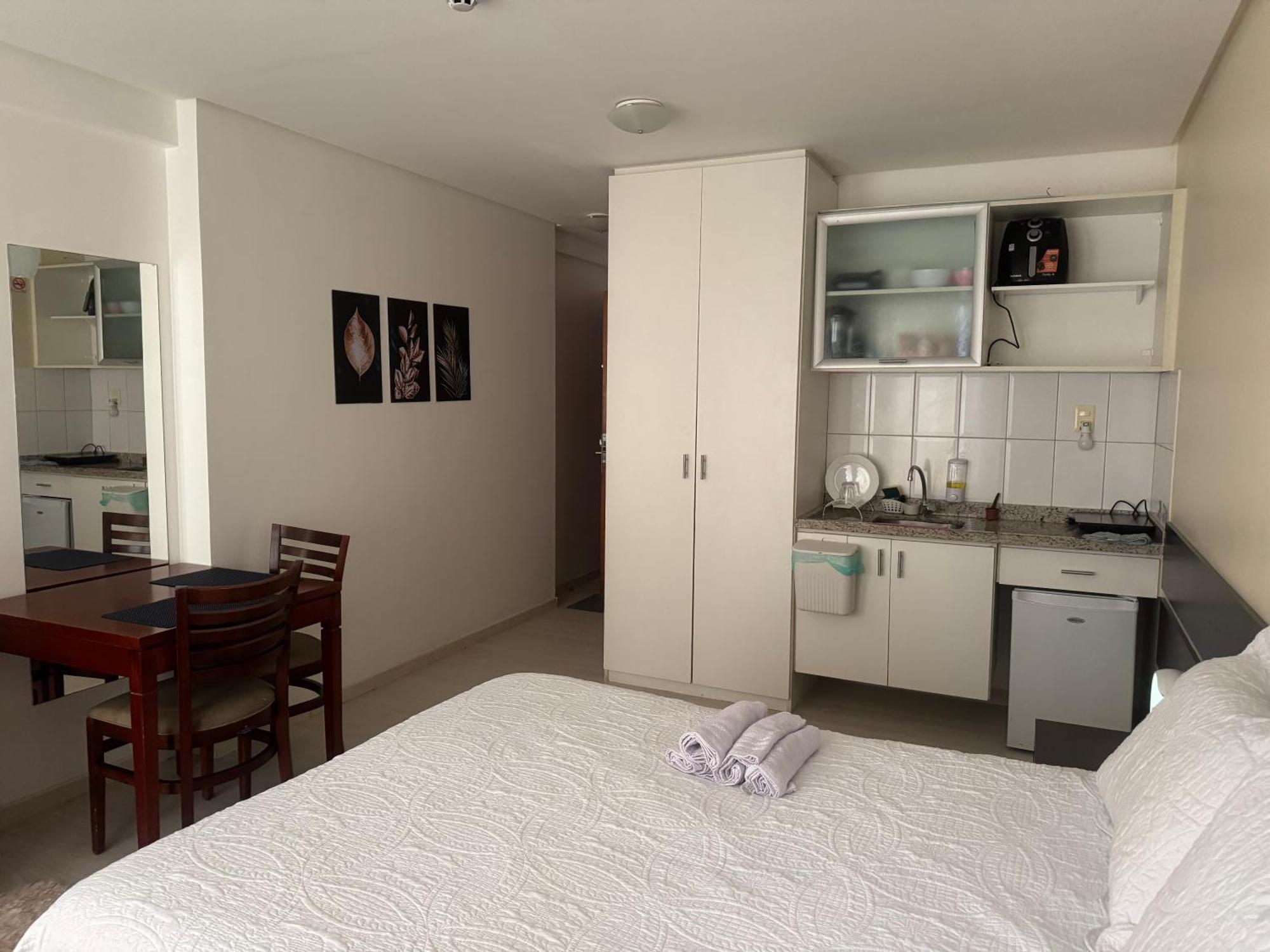 Flat America 603 - Cozinha Completa - 100m Do Shopping - Estrutura De